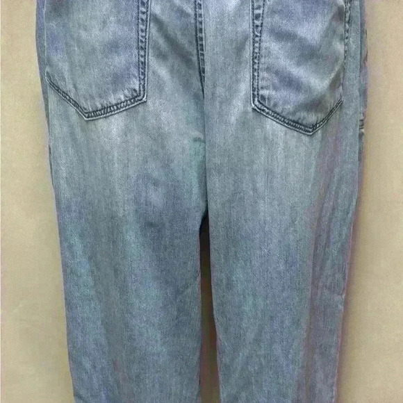 High Rise Denim Jogger by Loft Outlet Size Medium - Picture 7 of 9